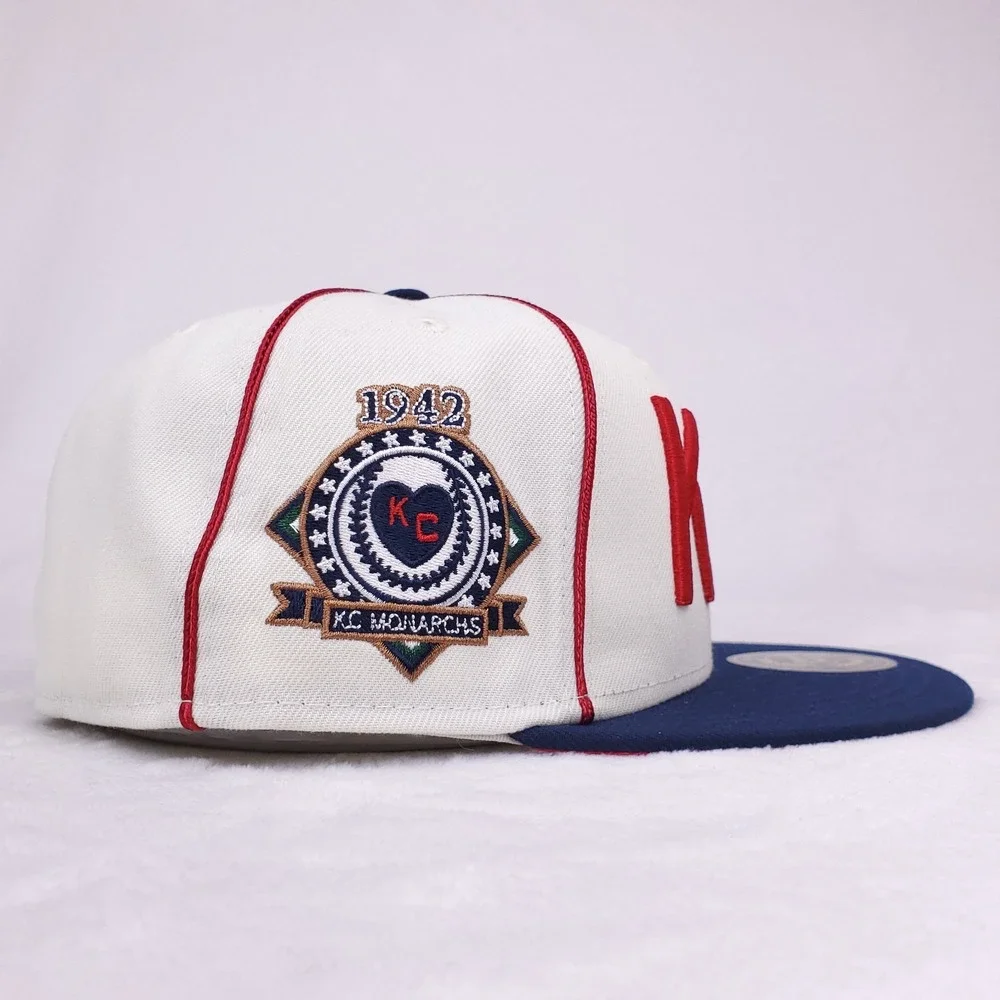 KC Monarchs Rings & Crowns NLB Fitted 7 1/2 Flatbill‎ Hat Cap 3D Logo White NWT
